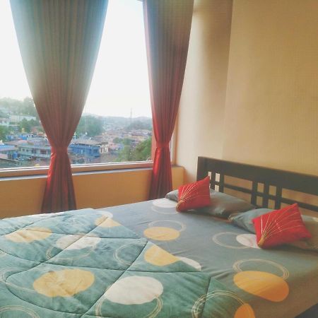The Two Bedroom Houseマディケーリ エクステリア 写真