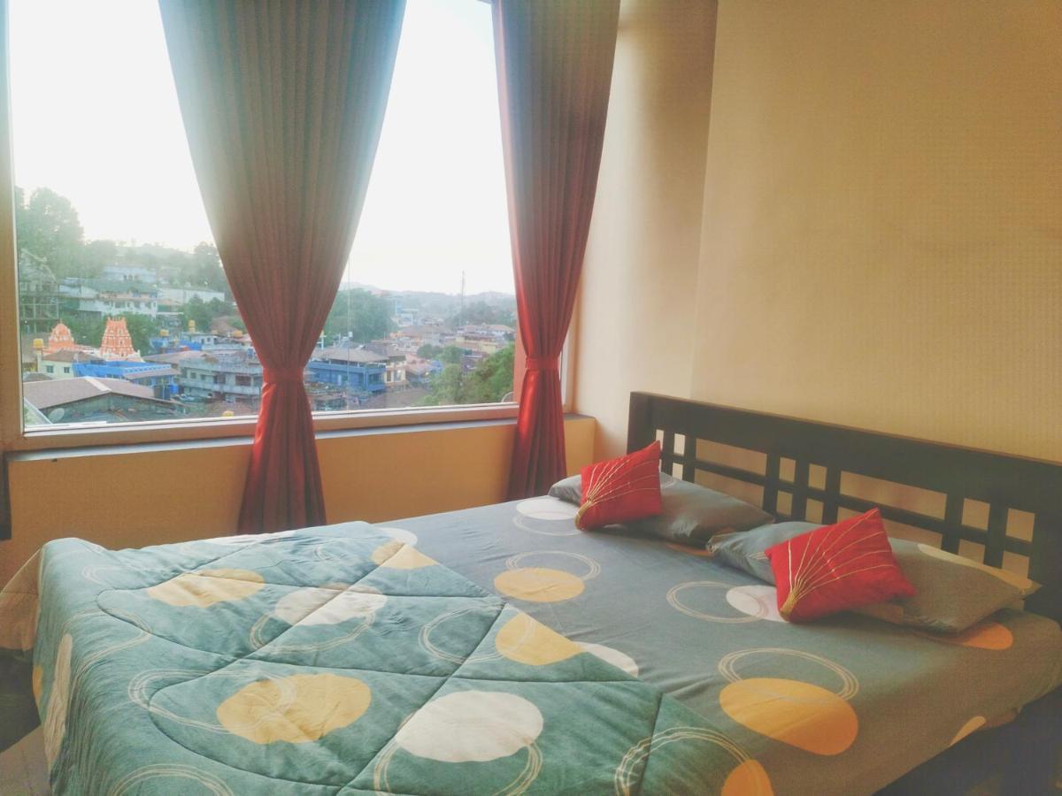 The Two Bedroom Houseマディケーリ エクステリア 写真